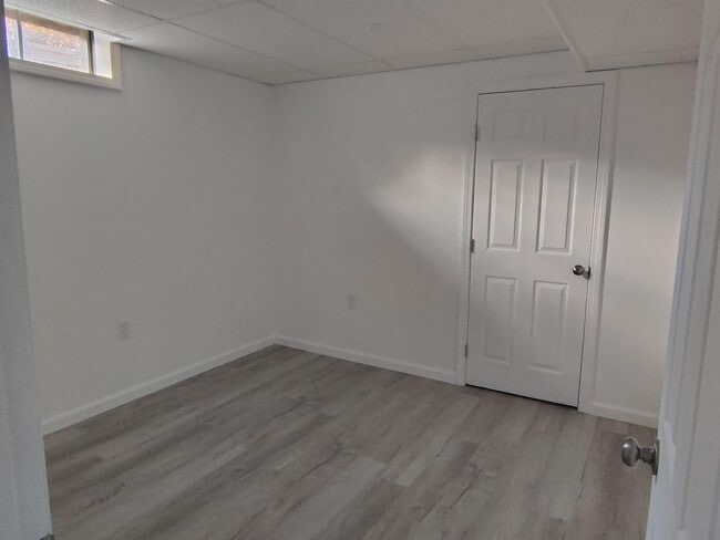 Building Photo - 274 Depot St