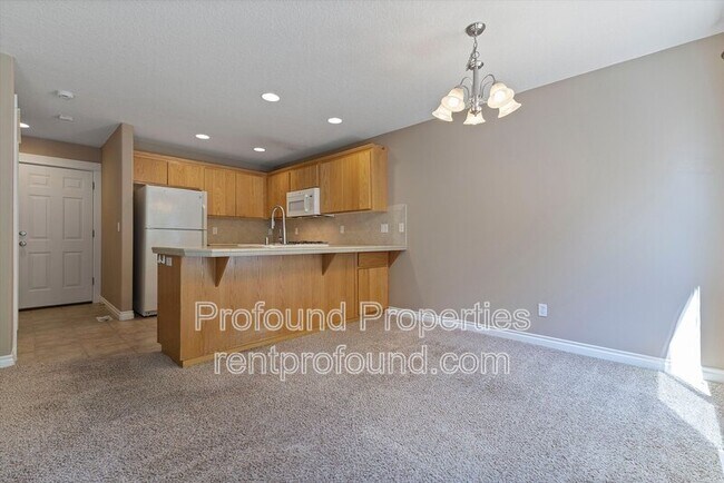 Building Photo - 20176 SW Bernice Ln