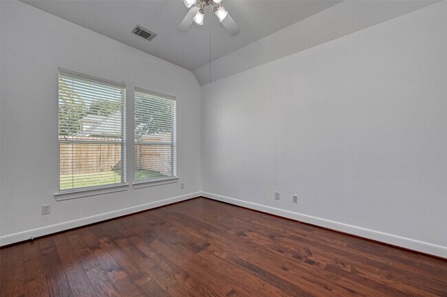 Building Photo - 25510 Autumnwind Ct