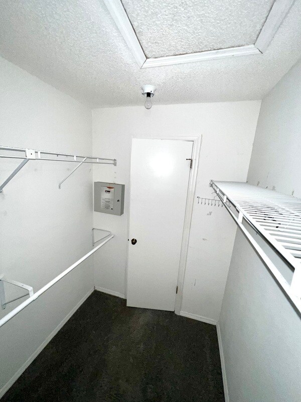 Building Photo - 7744 St Andrews Blvd