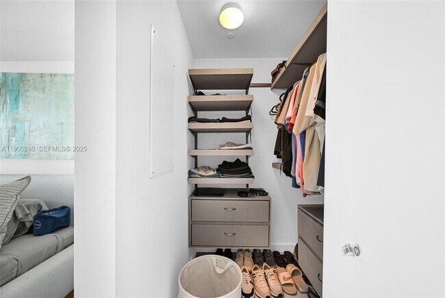 Building Photo - 1300 S Miami Ave