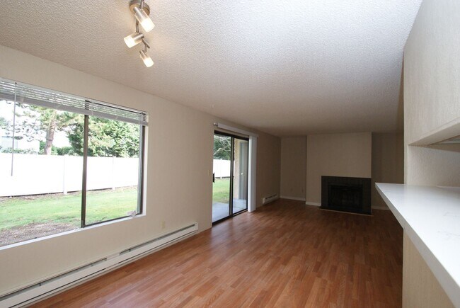 Building Photo - 3611 156th St SW