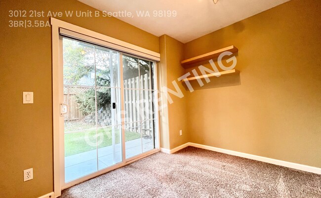 Building Photo - 3012 21st Ave W