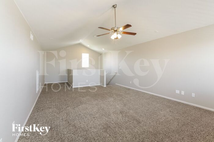 Building Photo - 8048 Carr Valley St