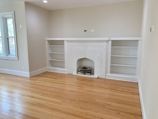 Building Photo - 1727 W Bryn Mawr Ave