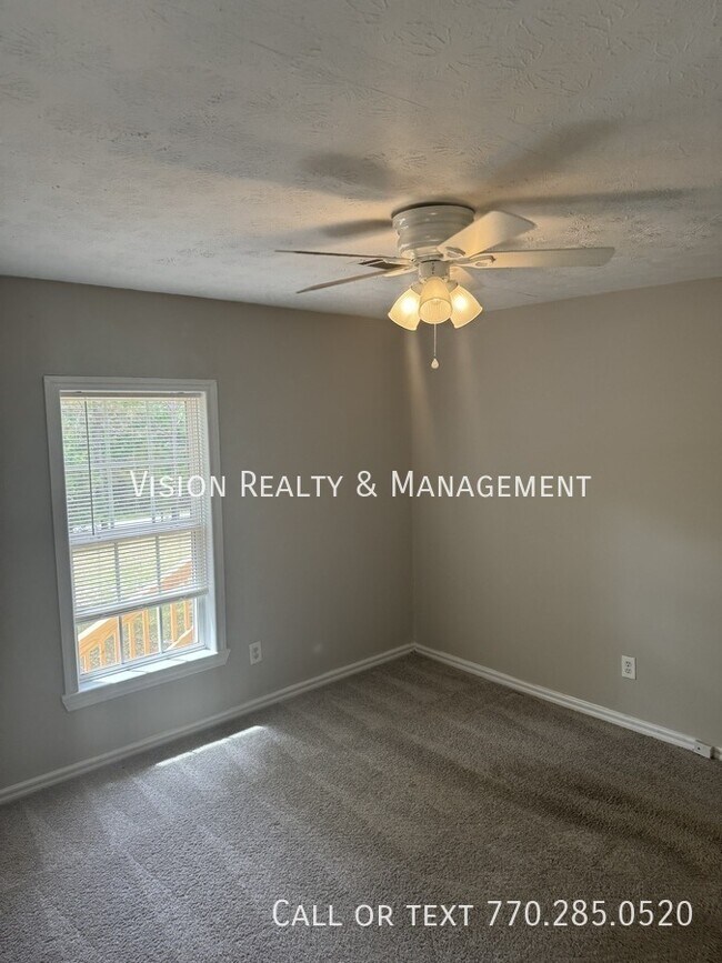Building Photo - 374 Cavender Creek Rd