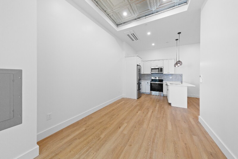 Building Photo - 101 Richmond St