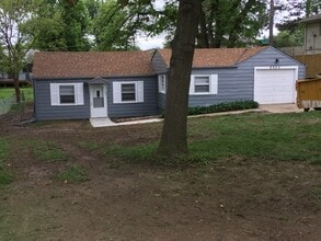 Building Photo - 8925 Franklin St