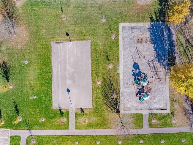 Building Photo - 112514 E Washington Ln