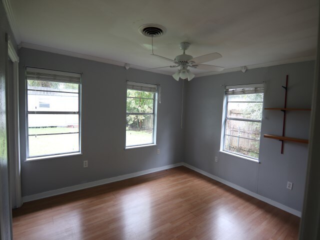 Building Photo - 385 Berry Rd