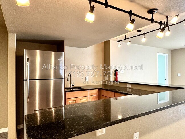 Building Photo - 2075 Bobcat Valley Ct