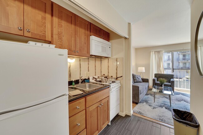 Floorplan - Berkeley Park Apartments