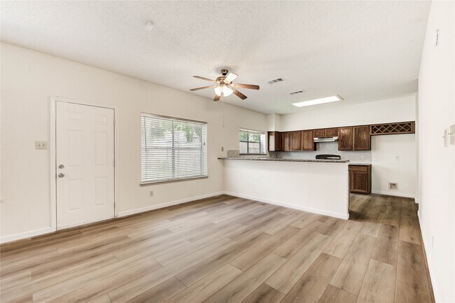 Building Photo - 2338 Bent River Dr
