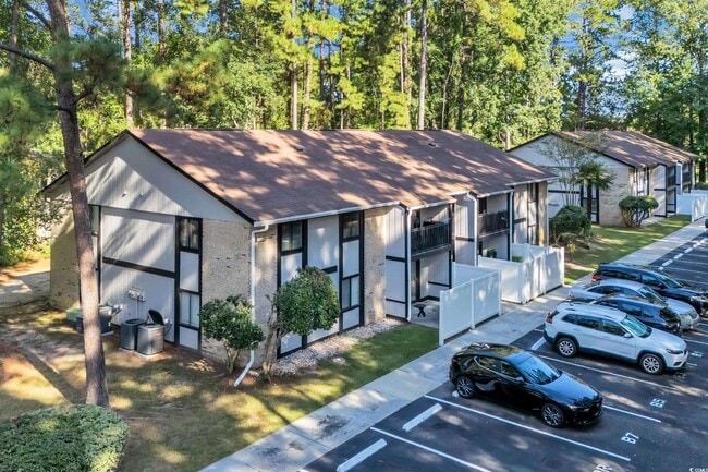 Building Photo - 950 Forestbrook Rd