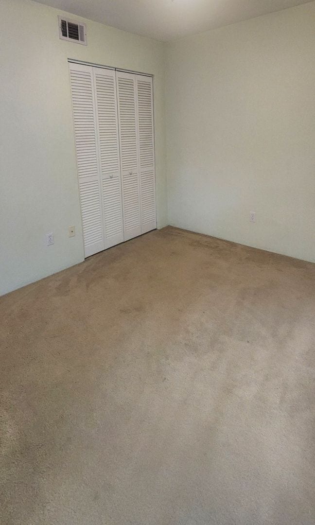 Building Photo - 2/2 in Timberway II!