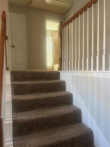 Building Photo - 2309 Dyers Oak Dr