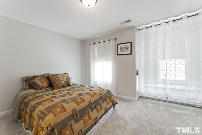 Building Photo - 4065 Barton Park Pl