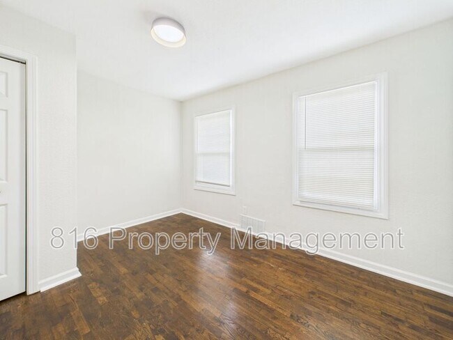Building Photo - 8404 E 47th Terrace