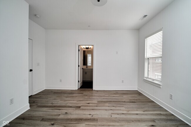 Building Photo - 519 Fulton St