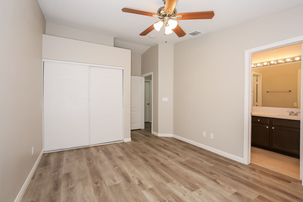 Building Photo - 5238 Olive Dale Ct