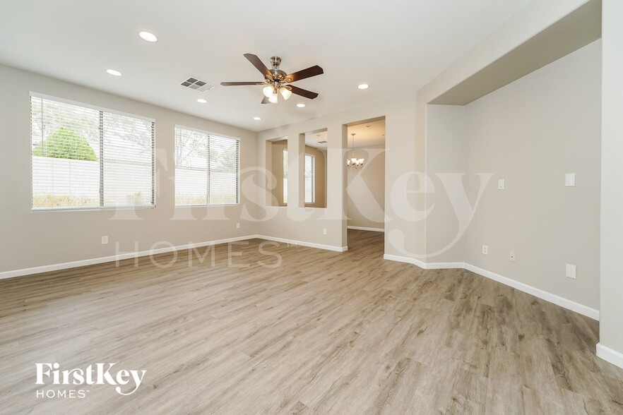 Building Photo - 6525 Diamond Point Ct