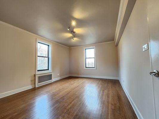 Building Photo - 2 bedroom in Bronx NY 10463