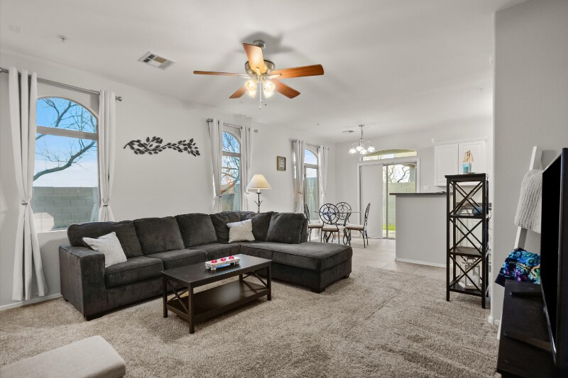 Building Photo - 2150 W Alameda Rd