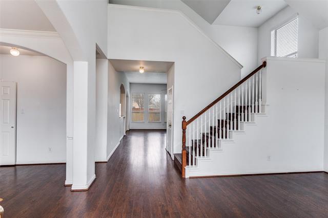 Building Photo - 1617 Clarke Springs Dr