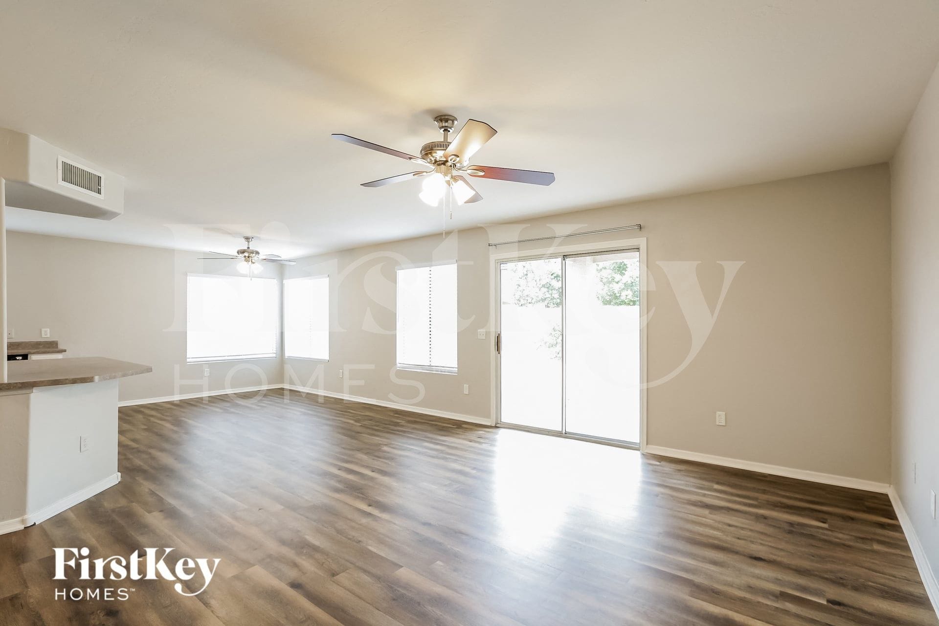 Building Photo - 6984 W Cactus Wren Dr