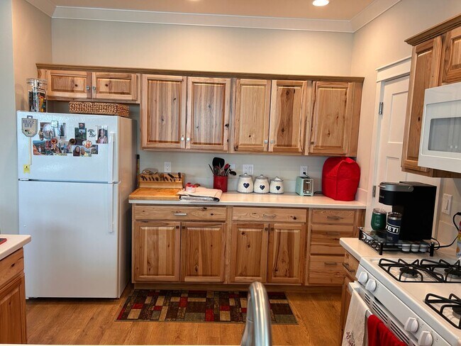 Building Photo - Fairview Village 55+ community