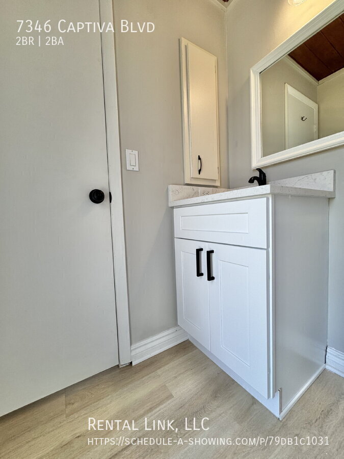Building Photo - 7346 Captiva Blvd