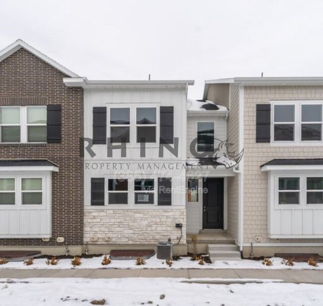 Building Photo - 1979 N 3960 W