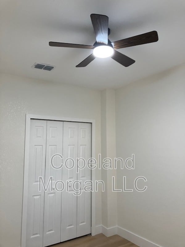 Building Photo - 1733 11th Ave N