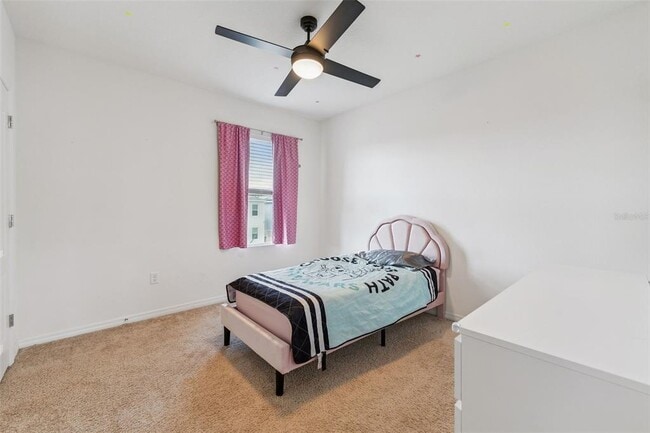 Building Photo - 1422 Fox Squirrel Dr