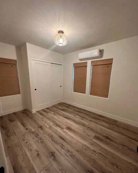 Bed 2. - 726 Cohasset Ct