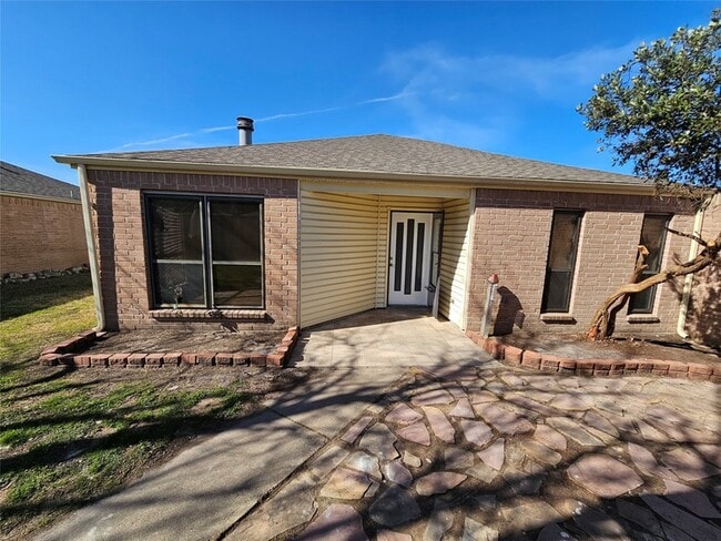Building Photo - 8319 Wind Veil Dr