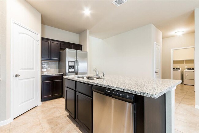 Building Photo - 6708 Bishop Pass