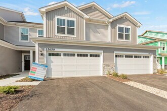 Building Photo - 25650 W Wakefield Dr