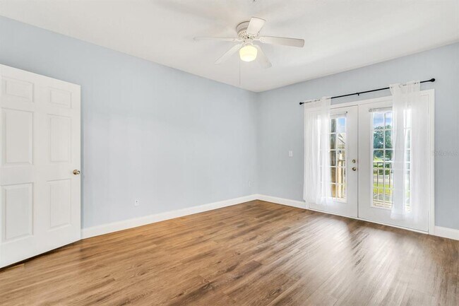 Building Photo - 14304 Fredricksburg Dr