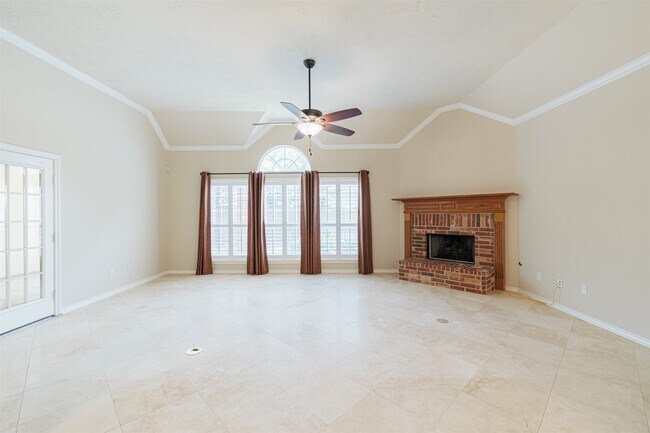 Building Photo - 11102 Dawson Springs Dr