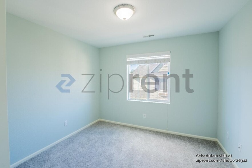 Building Photo - 3612 183rd Ln SE