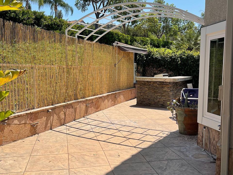 Building Photo - 24614 Cll Ardilla