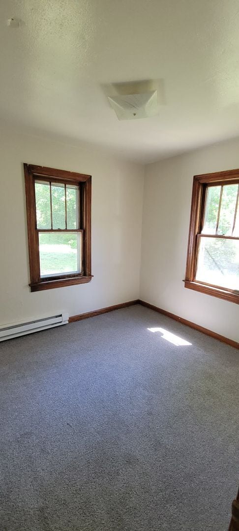 Building Photo - 2 BEDROOM 1 BATHROOM HOUSE FOR RENT