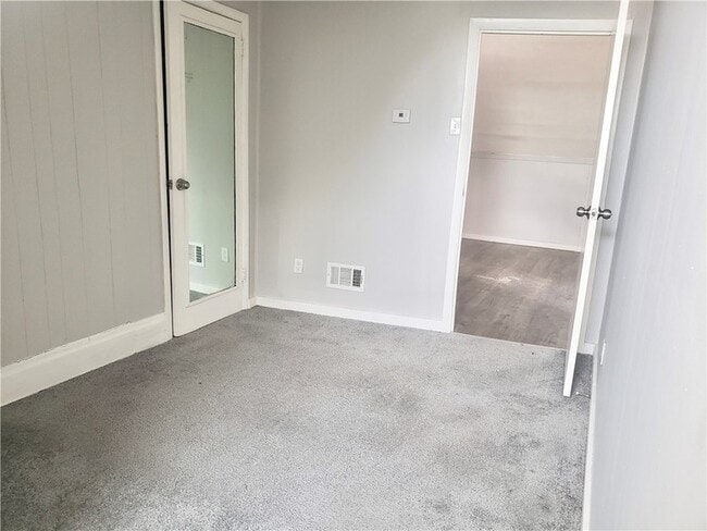 Building Photo - 1234 Itin St