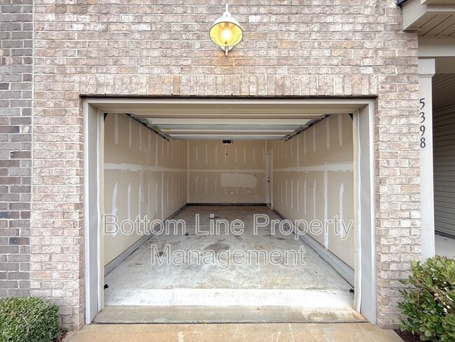 Building Photo - 5398 Orchid Bloom Dr