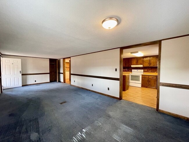 Building Photo - 14341 Wells Ln