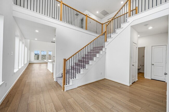 Building Photo - 22135 Rangemore Dr