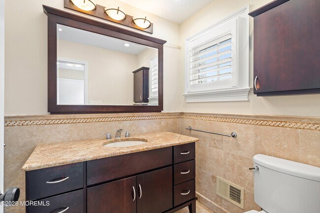 Building Photo - 20 Rustic Terrace