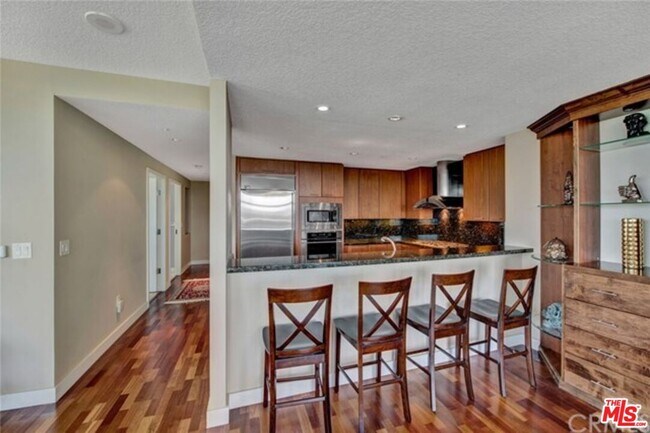 Building Photo - 3141 Michelson Dr