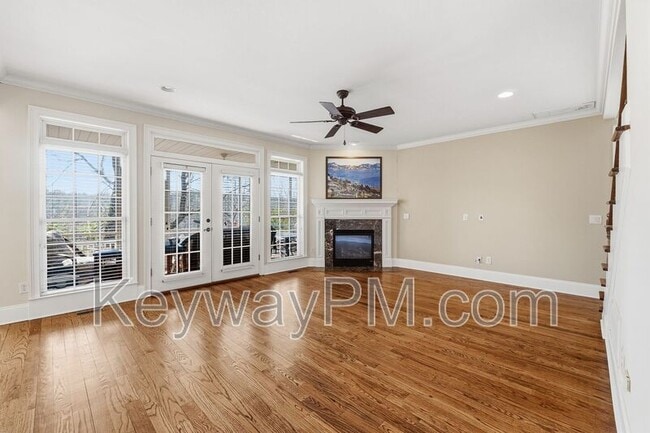 Building Photo - 529 John Fox Run